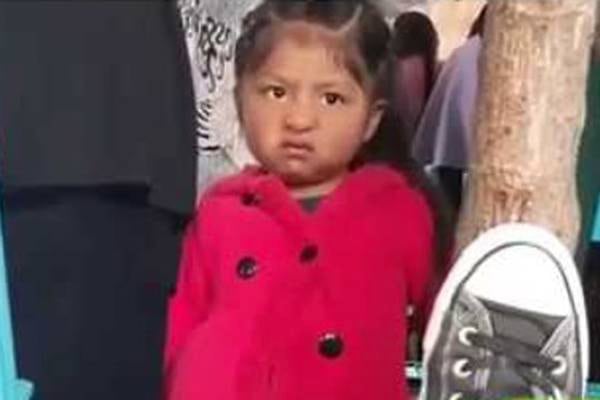 Video: usuaria de TikTok asegura que es la niña del meme de la cara enojada y así luce