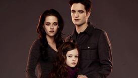 Así luce “Renesmee”, la hija de “Bella” y “Edward”, a 11 años de “Amanecer 2”