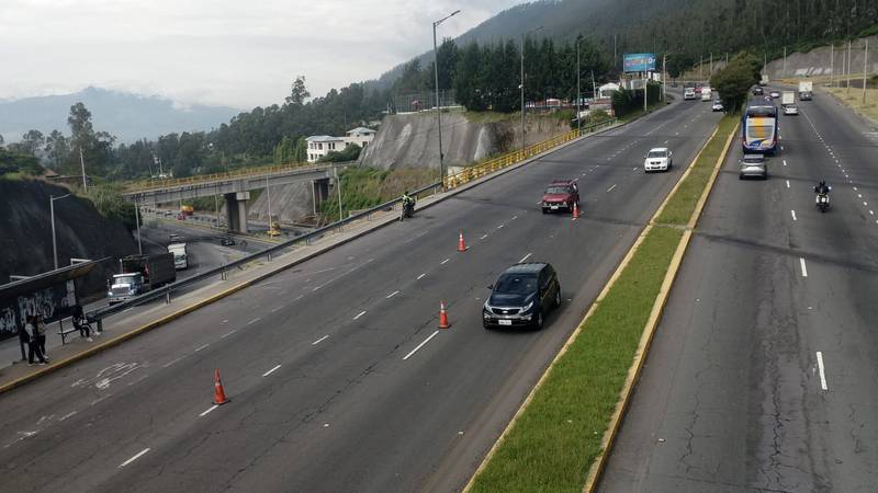 Cierres viales por feriado en Quito