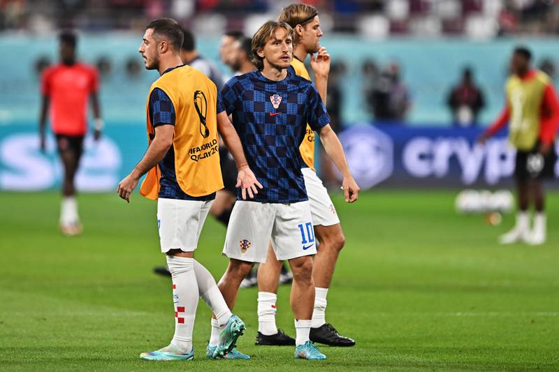 Luka Modric, centrocampista del Real Madrid y Croacia, practica con su selección antes de jugar los cuartos de final del mundial frente a Brasil.