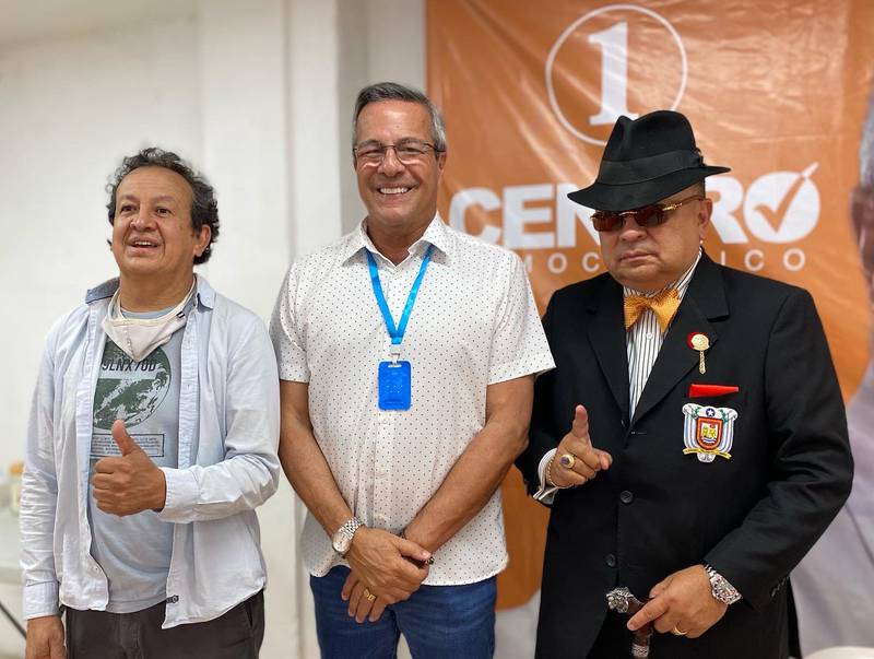 Héctor Vanegas no será candidato del CD pero sí del Partido Socialista Ecuatoriano.