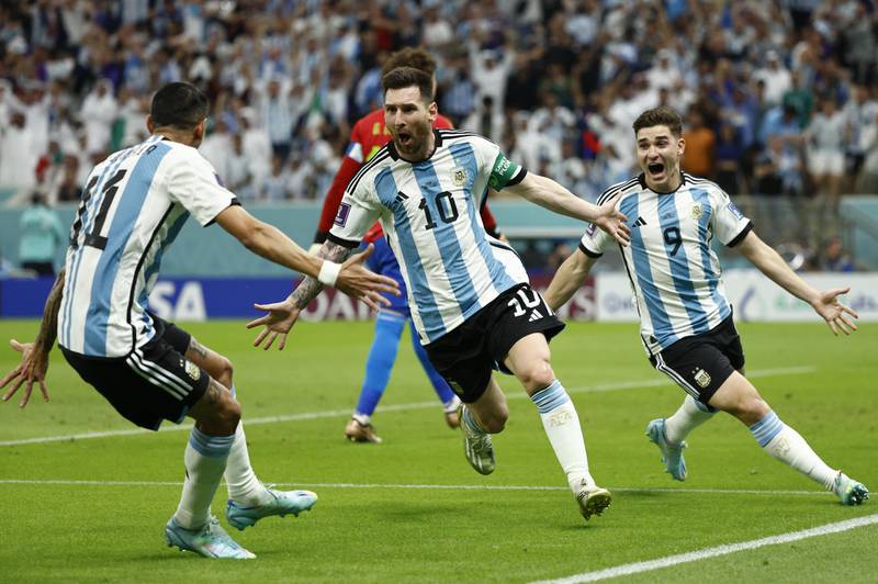 Lionel Messi tras el primer gol de Argentina