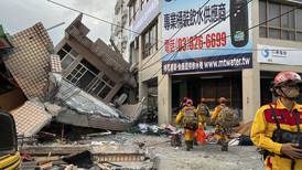 Impactantes imágenes que deja el terremoto de 6.8 en  Taiwán que provocó el derrumbe de un edificio