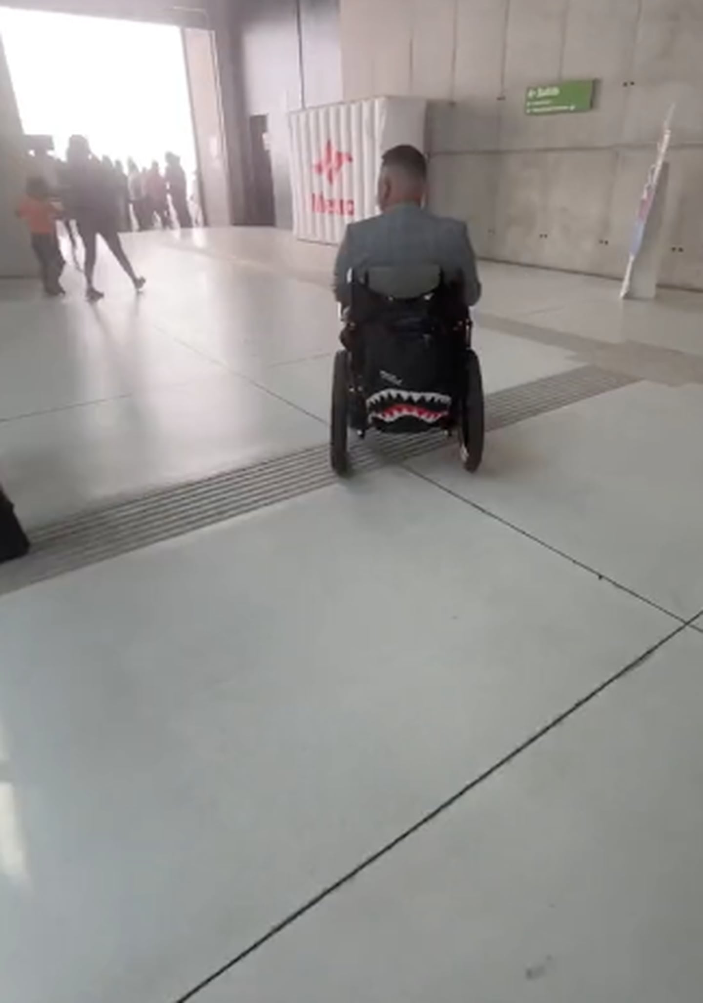 Persona con discapacidad física contó su experiencia en el Metro de Quito
