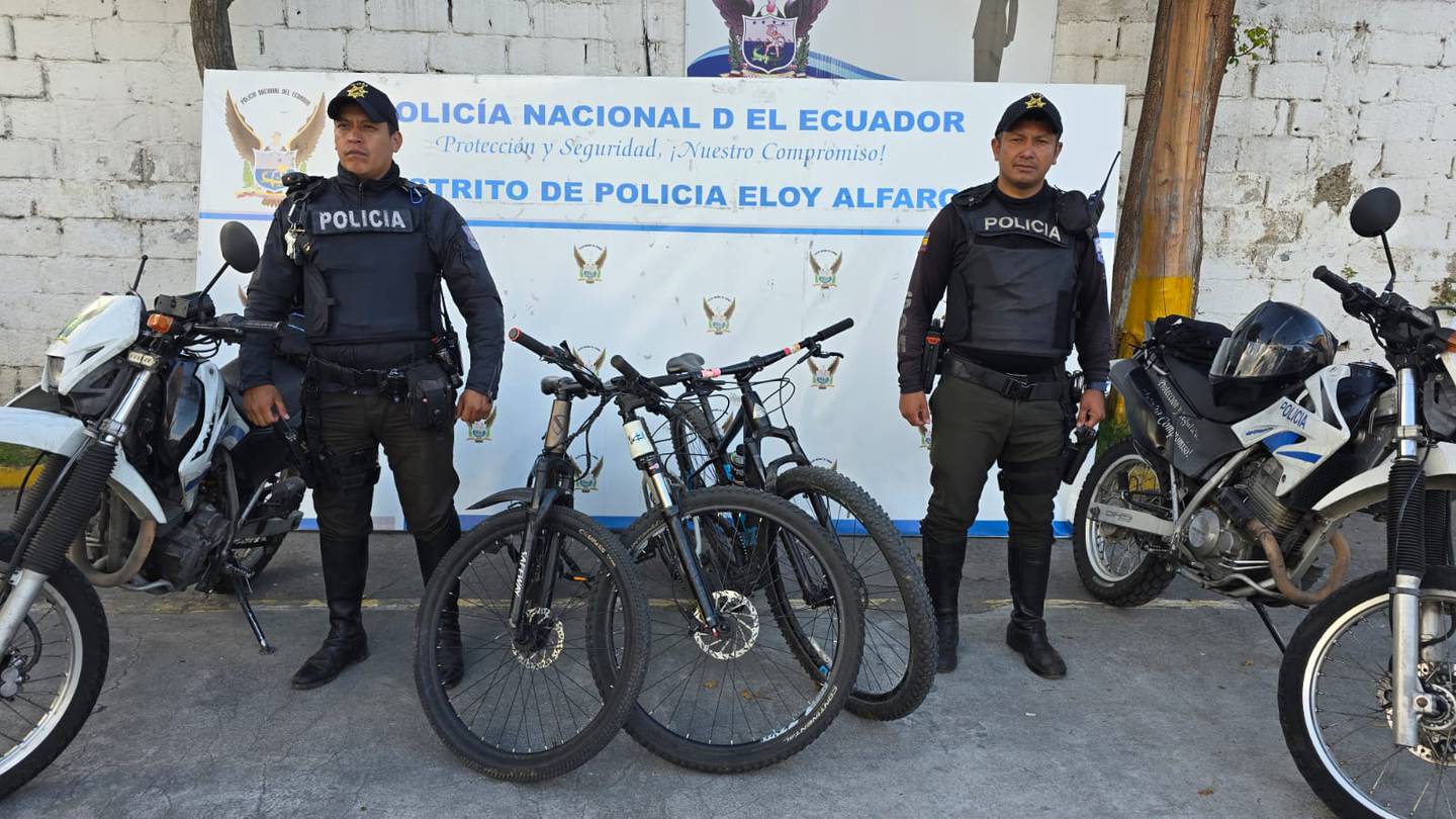 Quito: ciclistas fueron asaltados con “pistola y machete” en El Cinto.
