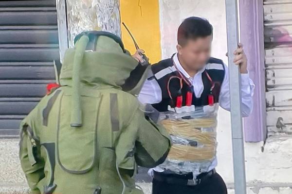 Policía logró liberar a guardia de seguridad embalado con posible artefacto explosivos en Sauces 9