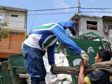 ¡Atención Guayaquil! Consulte el horario de recolección de desechos por su sector y evite multas de hasta USD 562