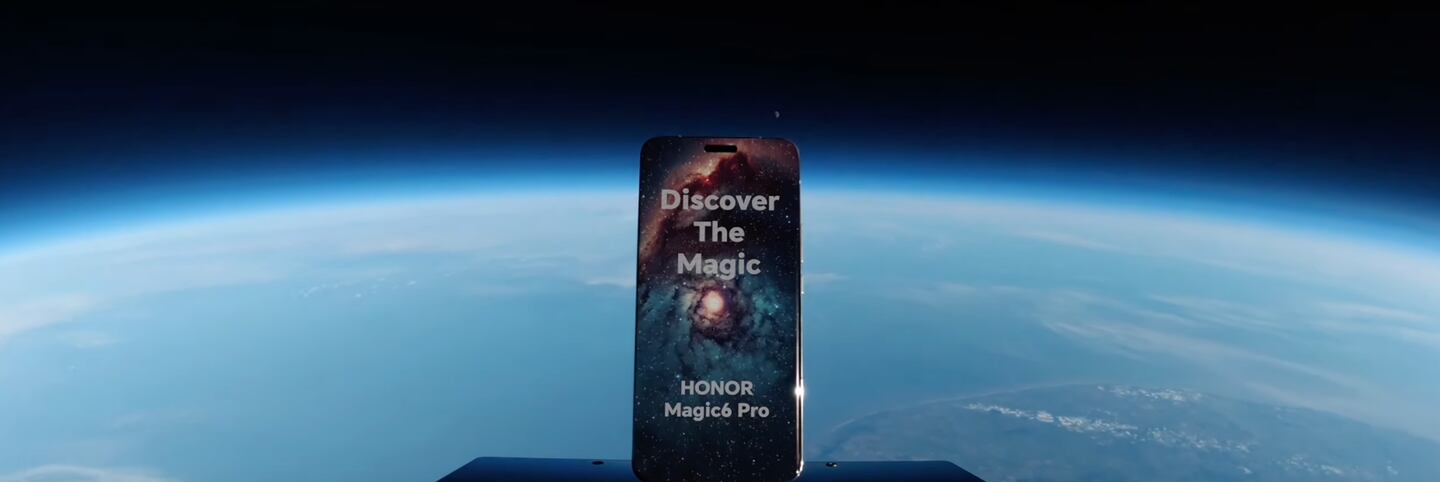 Honor probó sus nuevas baterías lanzando un dispositivo al espacio