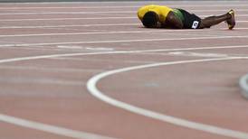 Usain Bolt se lesiona en su última carrera como profesional