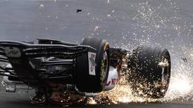 El piloto chino de Fórmula Uno, Zhou Guanyu, sufre espeluznante accidente en GP Británico