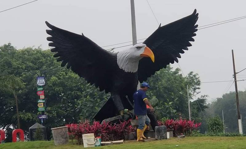 Así quedó el monumento del Águila en Santo Domingo luego de una explosión