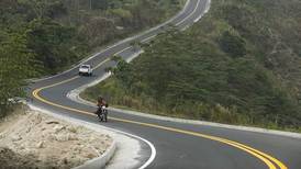 Vía Tres Puntas-Barraganete conecta al desarrollo a los cantones Chone y Pichincha
