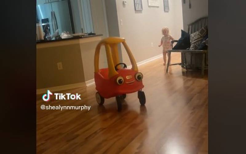 Movimiento de carrito "embrujado" de juguete genera miles de comentarios en TikTok