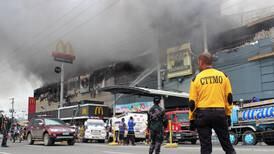 Al menos 37 muertos en incendio en centro comercial de Filipinas