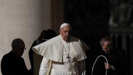 El Vaticano está más cerca de permitir el bautismo católico a personas transexuales