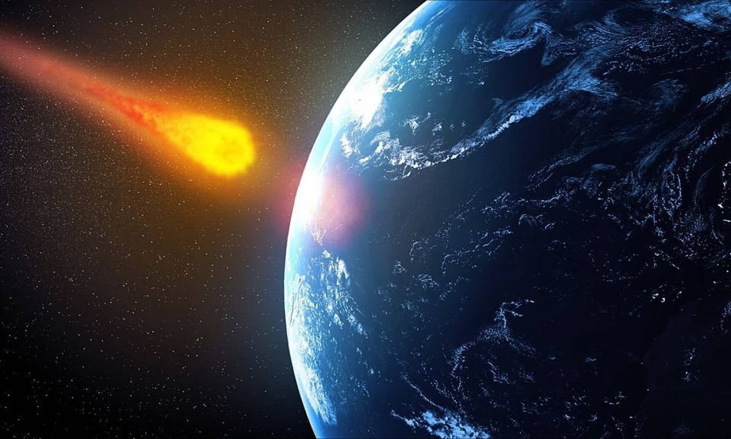 Asteroide a punto de caer sobre la Tierra