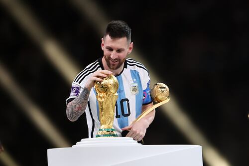 No sólo quiere la Copa del Mundo: Messi está a un paso de romper el histórico récord de un huevo