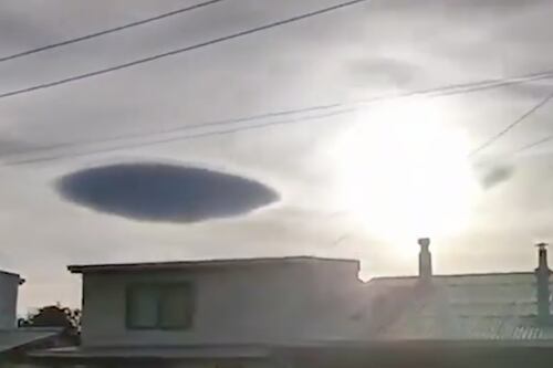 Fenómeno en cielo de Chile causa conmoción en su población: ¿es un ovni o una nube?