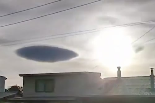 Fenómeno en cielo de Chile causa conmoción en su población: ¿es un ovni o una nube?