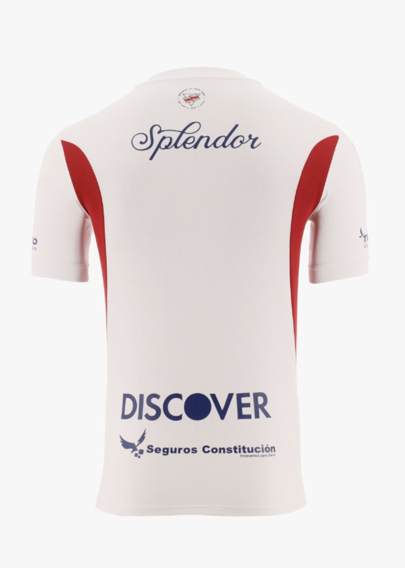 LDU lanza camiseta conmemorativa por sus 107 años.