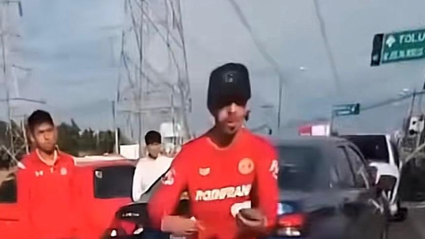 “Te lo pago, dinero me sobra, papi”: graban fuerte pelea tras choque en México