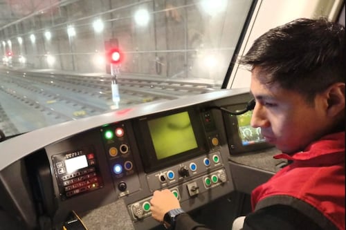 No se sabe a qué hora se restablecerá el Metro de Quito