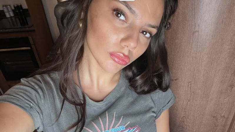 Dafne Keen, la nueva crush de Marvel, maravilló en concierto de Bad Bunny