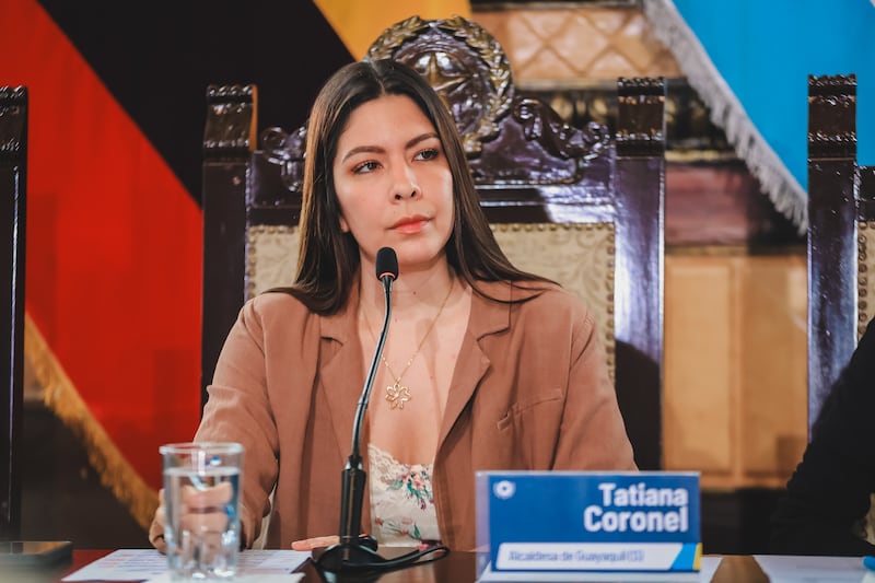 Se actualizan tasas para alojamientos, tarifas de la Aerovía y medidas en el ámbito educativo