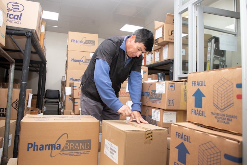 IESS fortalece el abastecimiento de medicamentos con compra centralizada y adquisición de antirretrovirales