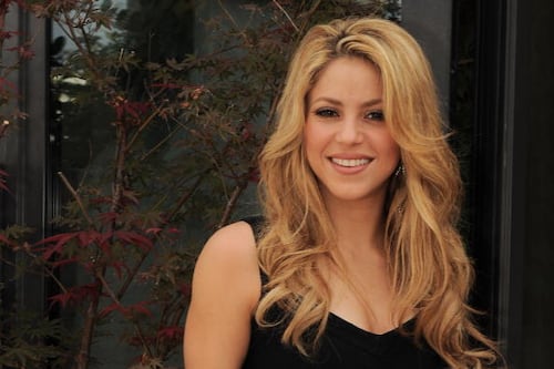Mujer asegura que es idéntica a Shakira y rompe las redes sociales, ¿sí se parece?