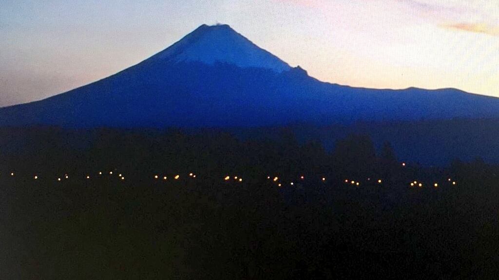 Buscan a excursionista extraviado en el volcán Tungurahua
