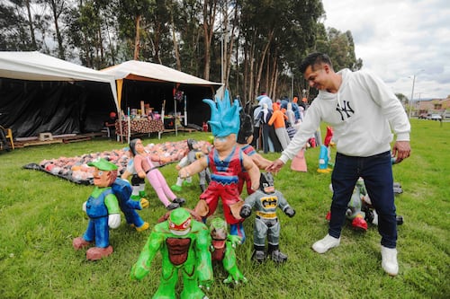 Fin de Año en Cuenca: ¡Encuentra tu monigote en estos 16 puntos de la ciudad!