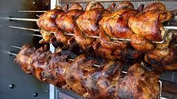 Arcsa inspeccionó 191 asaderos de pollo a nivel nacional y estos fueron los resultados