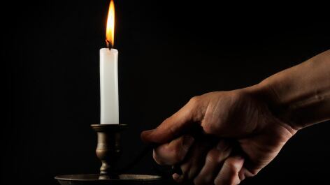 Cortes de luz se mantienen en Quito