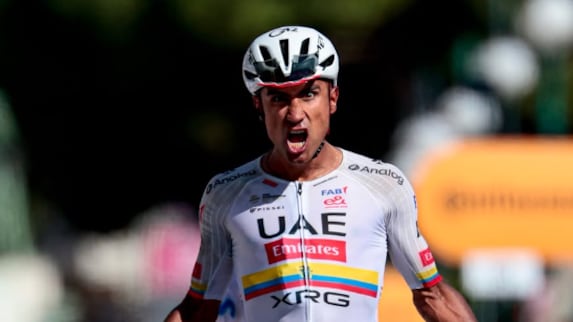 Jhonatan Narváez hace historia en el Giro de Italia.