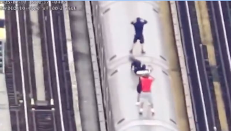subway surfing