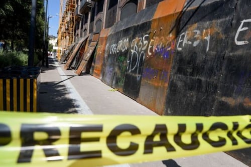 Muere hombre tras meter su cabeza en una freidora en un presunto intento de suicidio en un restaurante