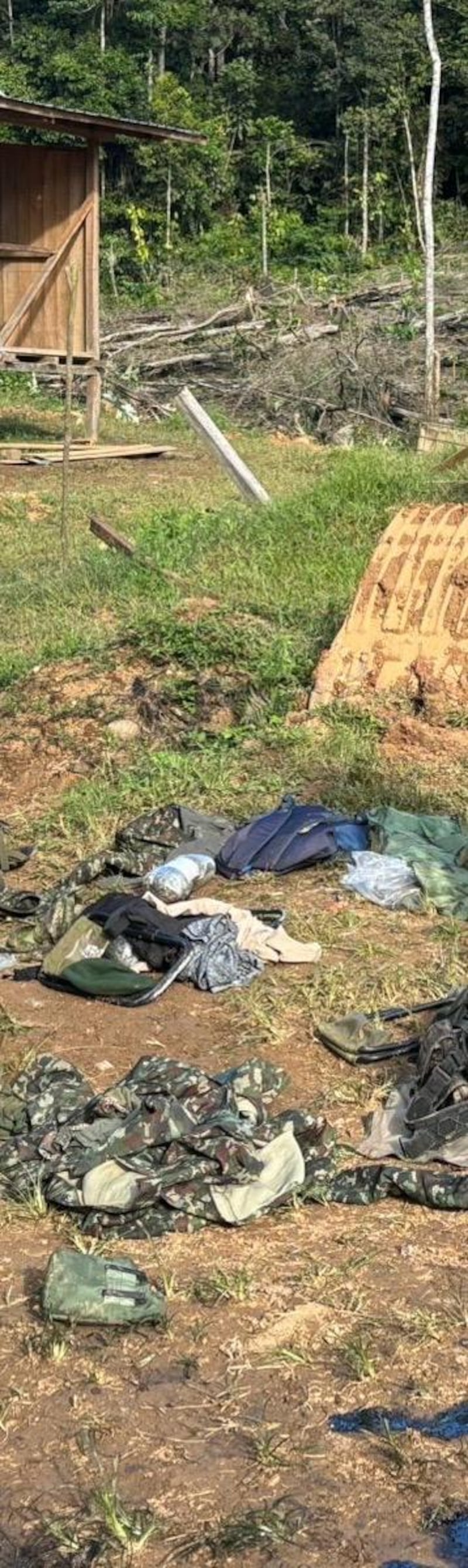 Fotos: evidencias decomisadas por los 11 militares antes de la emboscada en Alto Punino