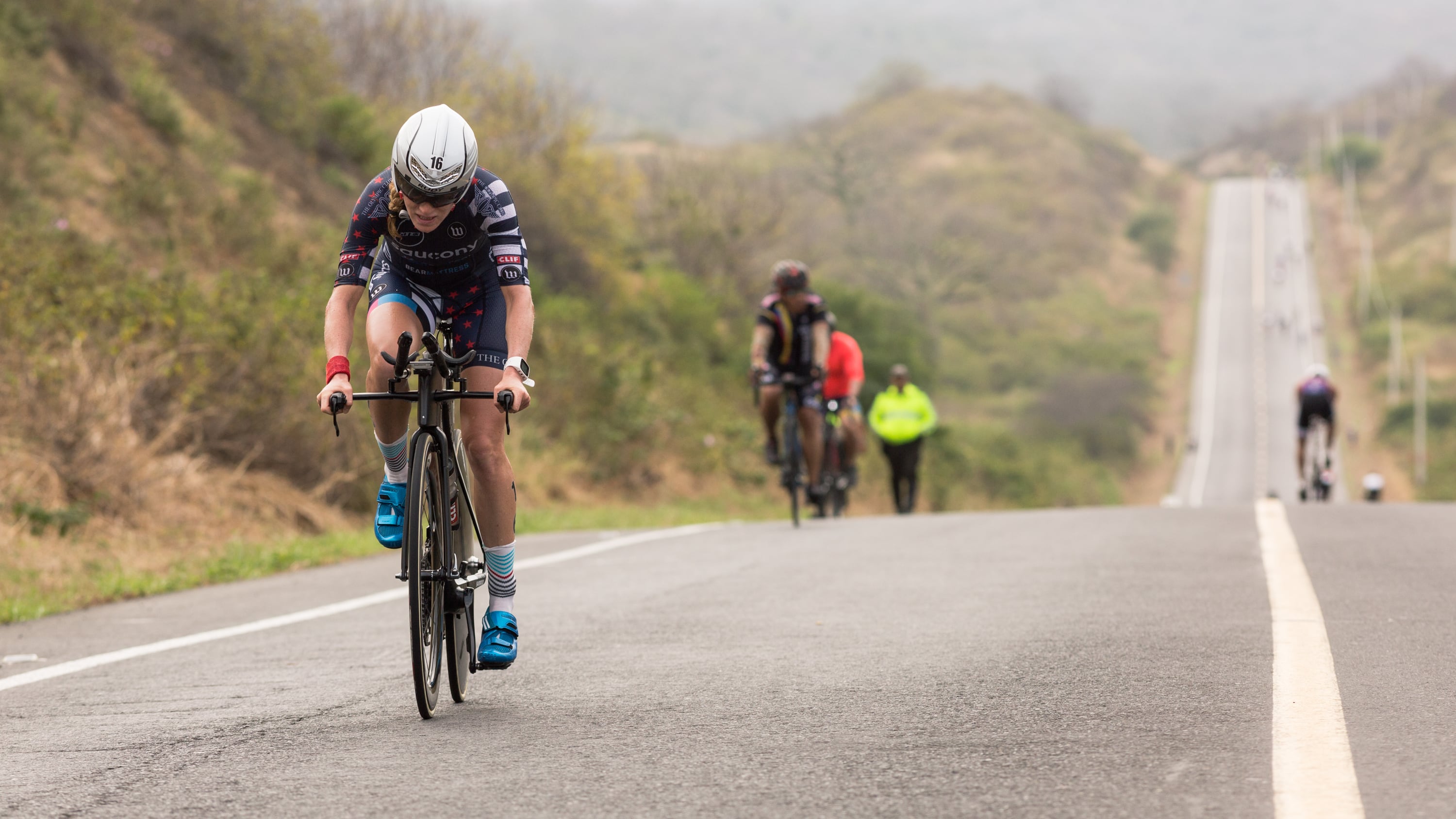 Ciclismo en el Triatlón de Salinas 5150