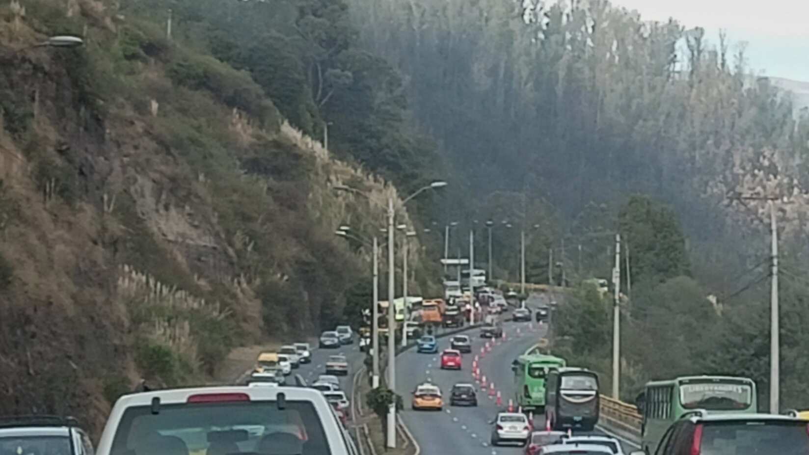 ¿Cómo funcionan los nuevos tramos con carril exclusivo para buses en Quito?