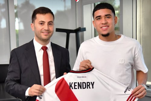 Desde Argentina aseguran que Kendry Páez “tiene miedo” en River Plate y que se lo comunicó a Gallardo