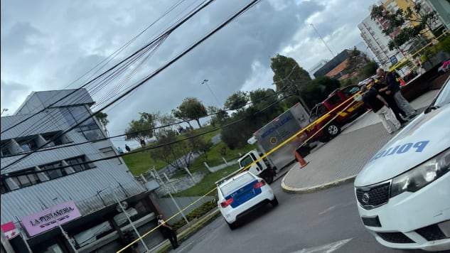 Un funcionario de la Fiscalía fue quien se lanzó del onceavo piso de un edificio en el norte de Quito.