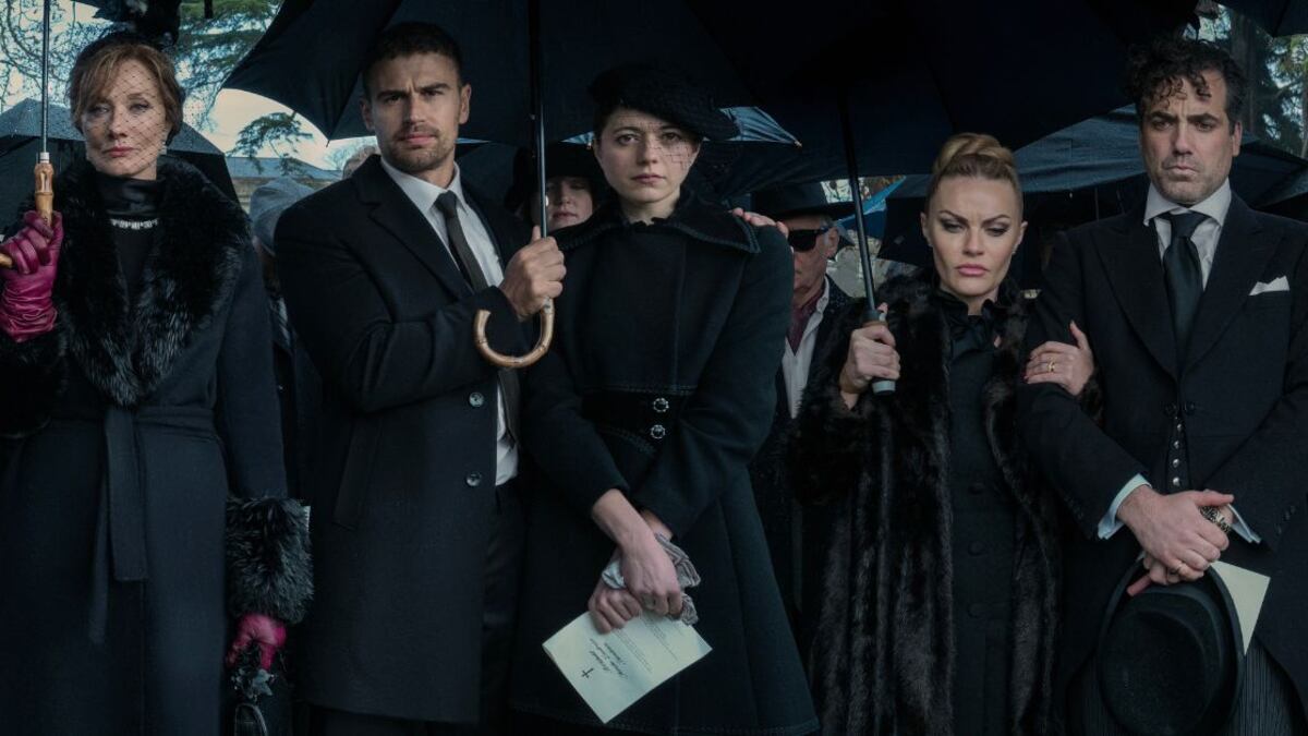 Escena de la serie 'Los caballeros'