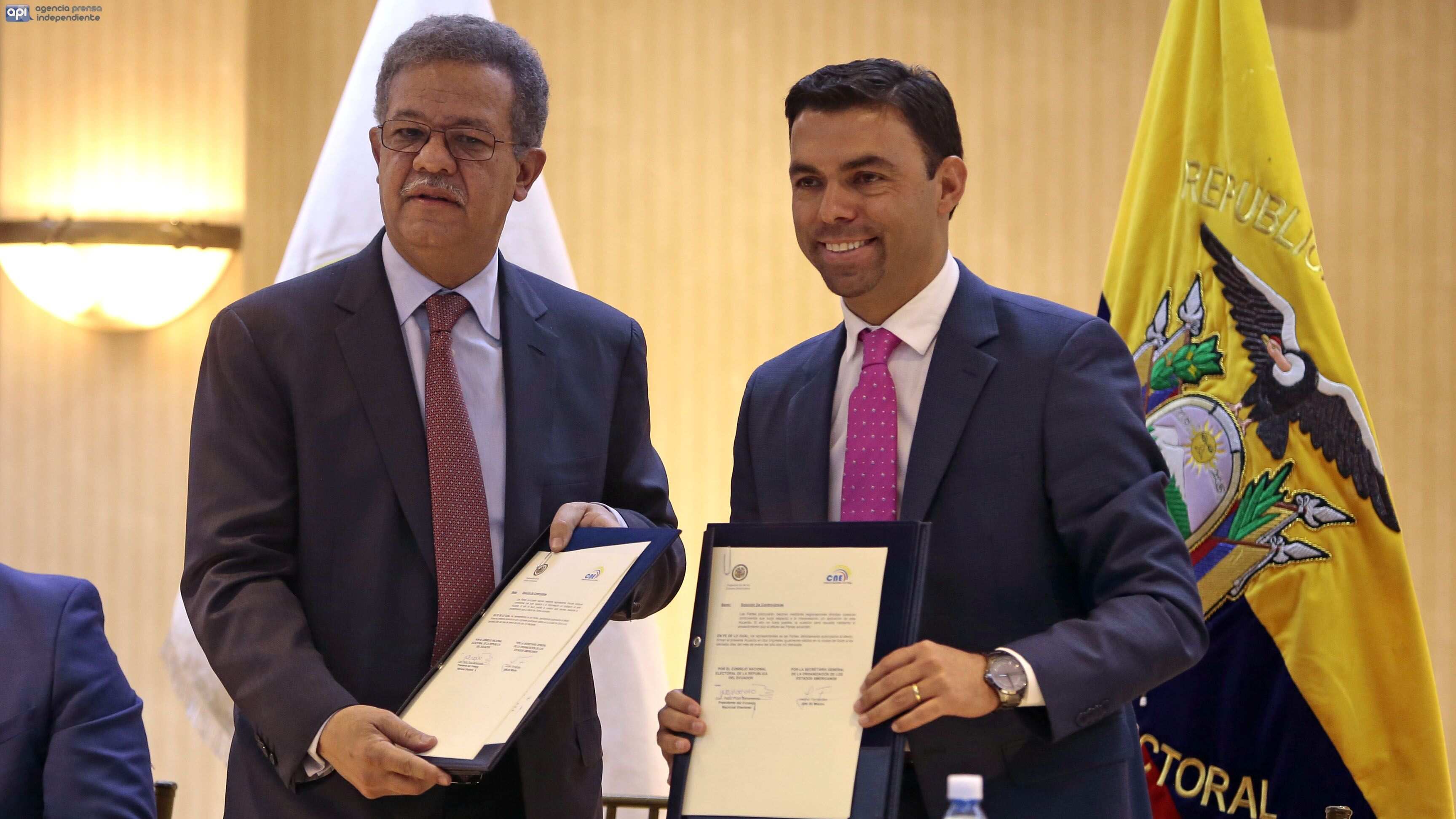 Firma de convenio entre el CNE y la OEA rumbo a las elecciones de 2017/API