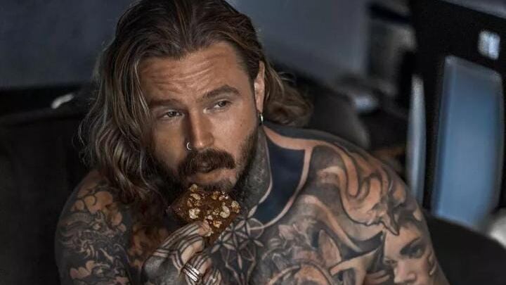 Pasó de ser un jugador obeso de videojuegos a un modelo de más de USD 25 000.