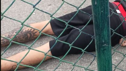 Tatuajes del joven asesinado en Mucho Lote 1