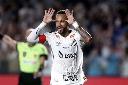 Santos de Brasil enfrentará al Deportivo Cuenca sin Neymar Jr.