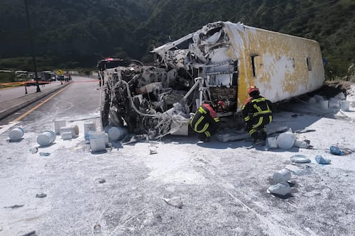 Anahí Cruz y Juan Villacrés son las víctimas de accidente en la Panamericana Norte: iban a una peregrinación al Quinche