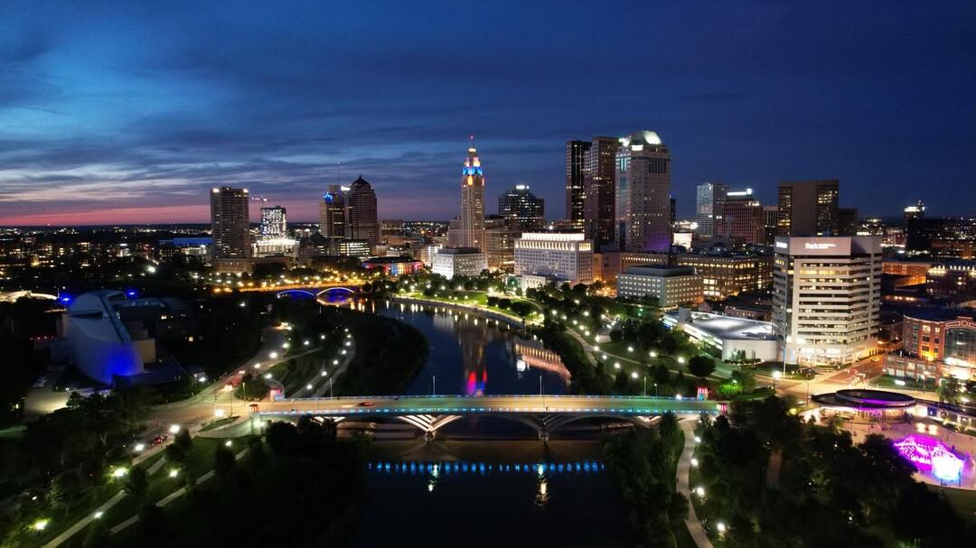 Esta bella ciudad de Ohio en los Estados Unidos recibe a la Tricolor como en su casa.