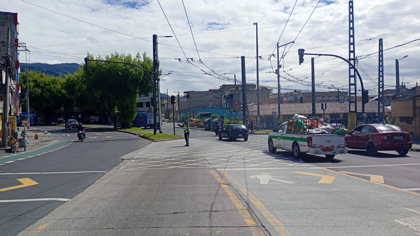 AMT reporta semáforos apagados en varios sectores del sur de Quito